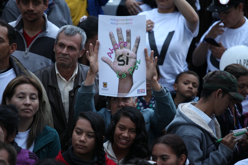 firmen los acuerdos